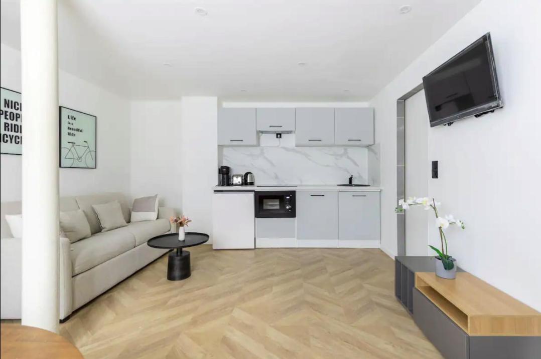 Chapelle/Ordener : Magnifique Appartement 1Br/4P París Exterior foto